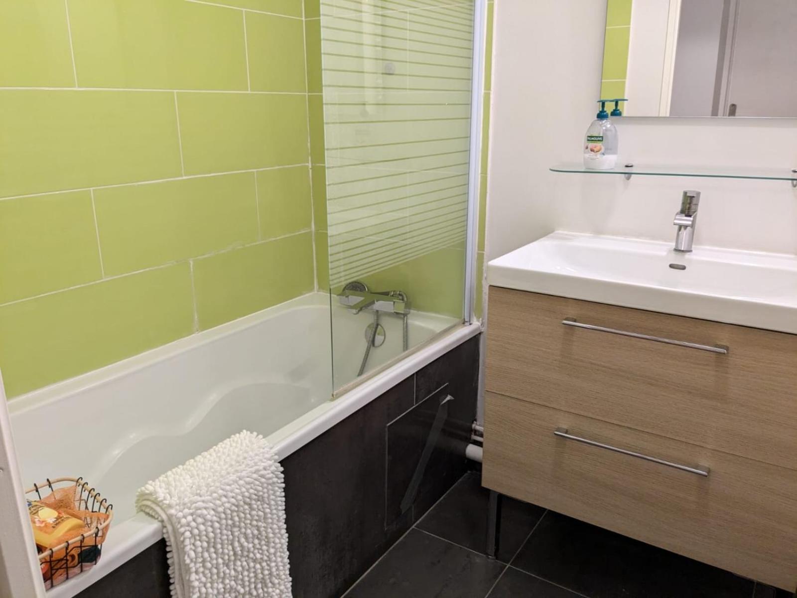Appartement F3 Proche Disneyland Bussy-Saint-Georges Exterior foto